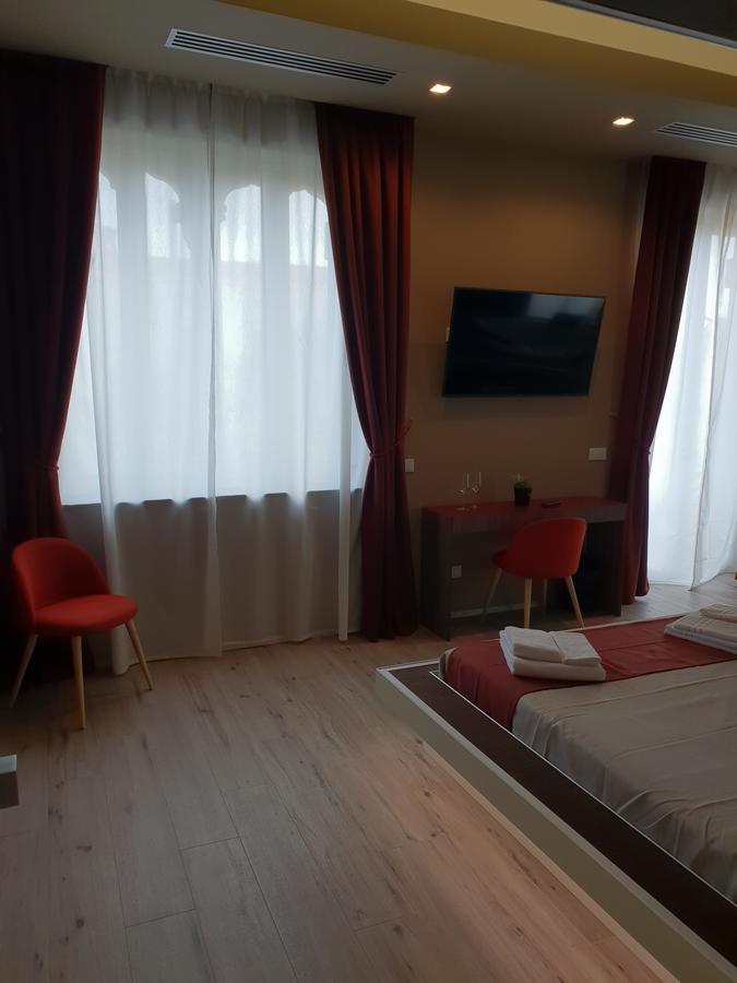 Th Luxury Rooms & Apartment Giardini Naxos Exterior photo